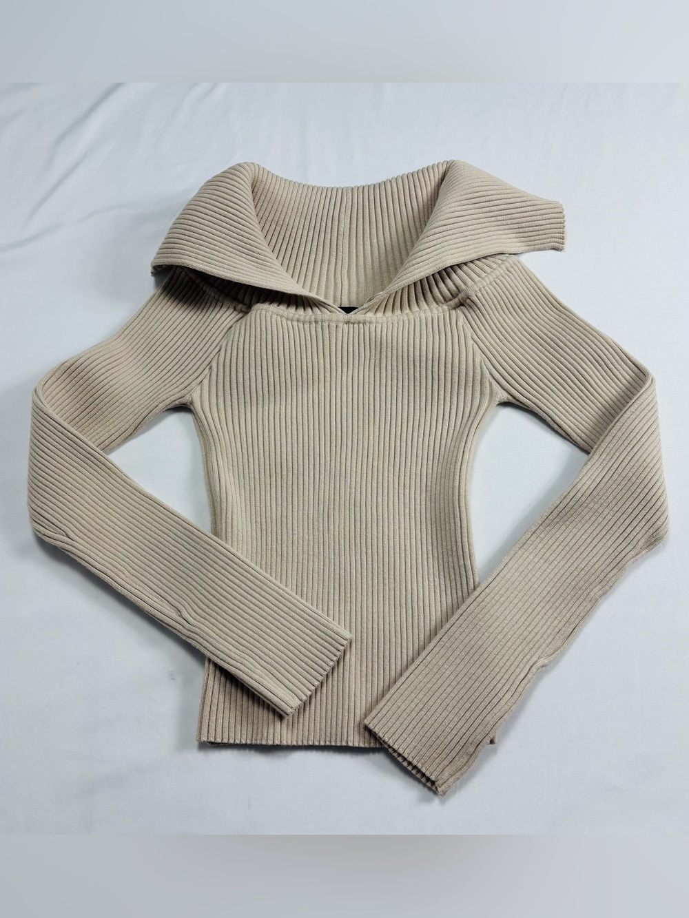 Ribbed Off-Shoulder Knit Sweater - Cream W582